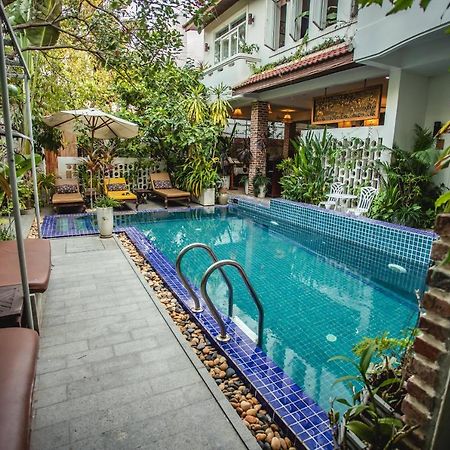Vmansion Boutique Hotel Phnom Penh Exterior foto