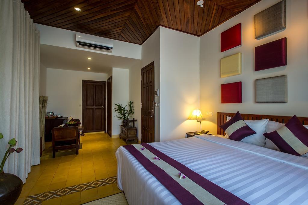 Vmansion Boutique Hotel Phnom Penh Exterior foto