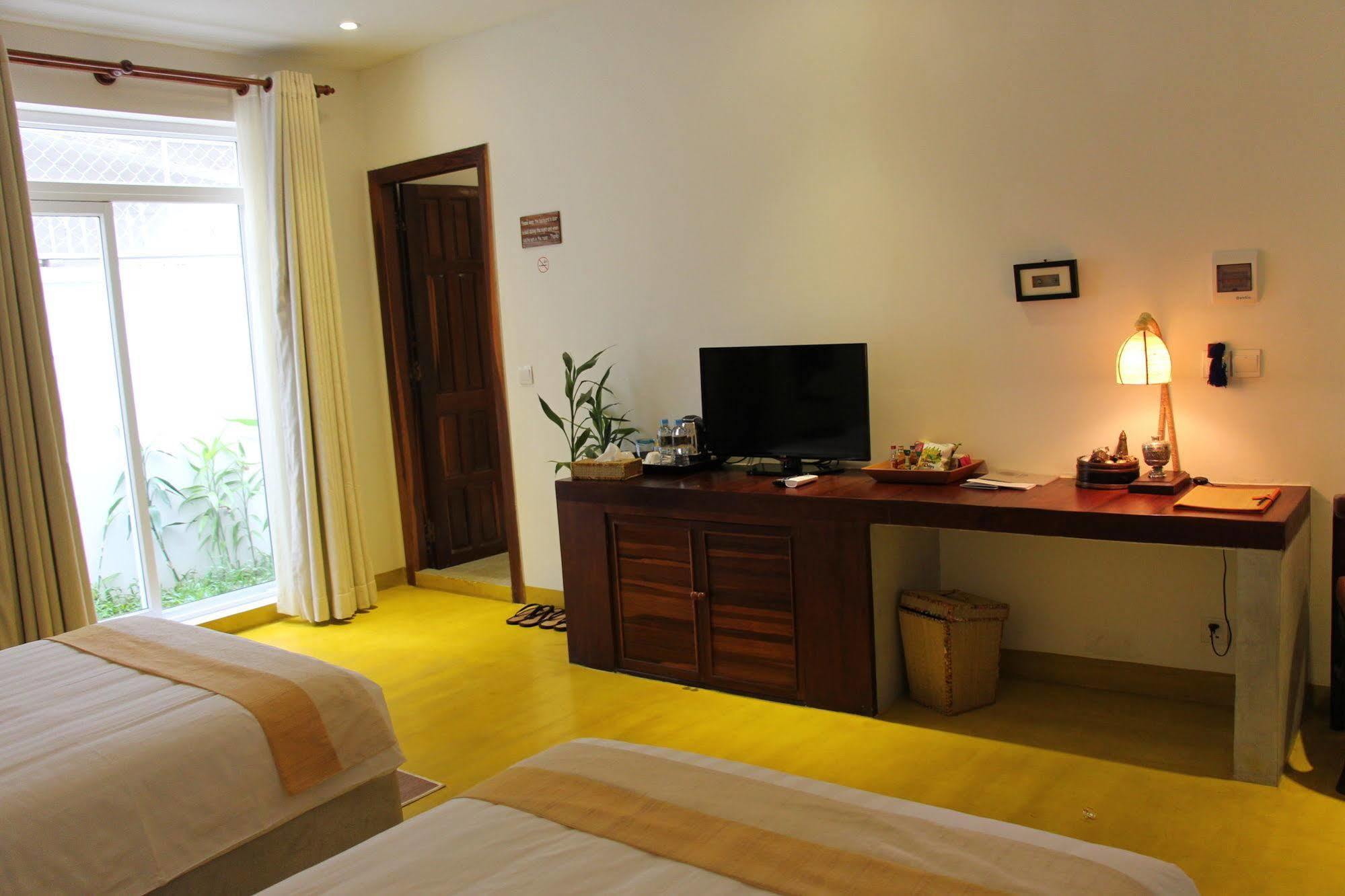 Vmansion Boutique Hotel Phnom Penh Exterior foto